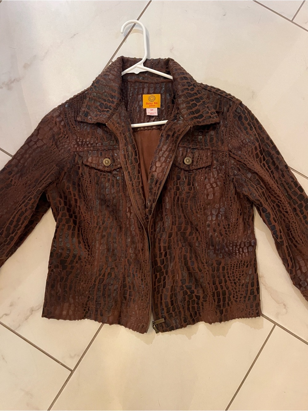 Ruby road Women’s Brown Croc-Embossed Leather Jacket fits like S/M
